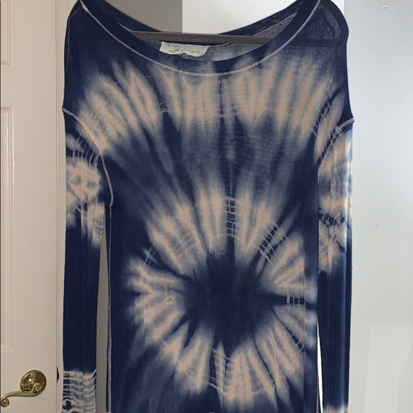 Long Sleeve Tie-Dye Top - Picture 4 of 7